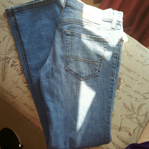 boys hollister jeans